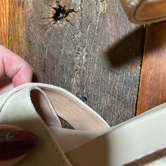 Cole Haan Suede Cross-Strap Wedge Sandals in Beige Size 7.5B - Picture 11 of 11